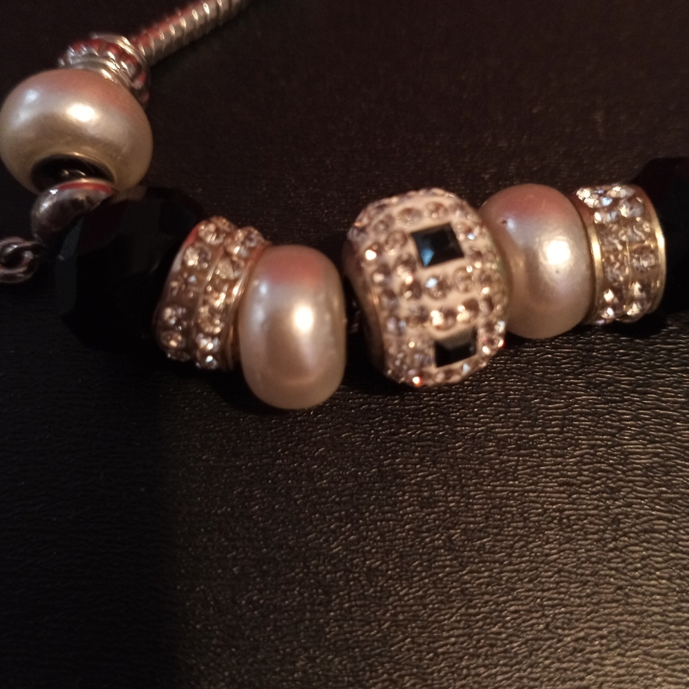 Bracelet - Picture 3 of 4